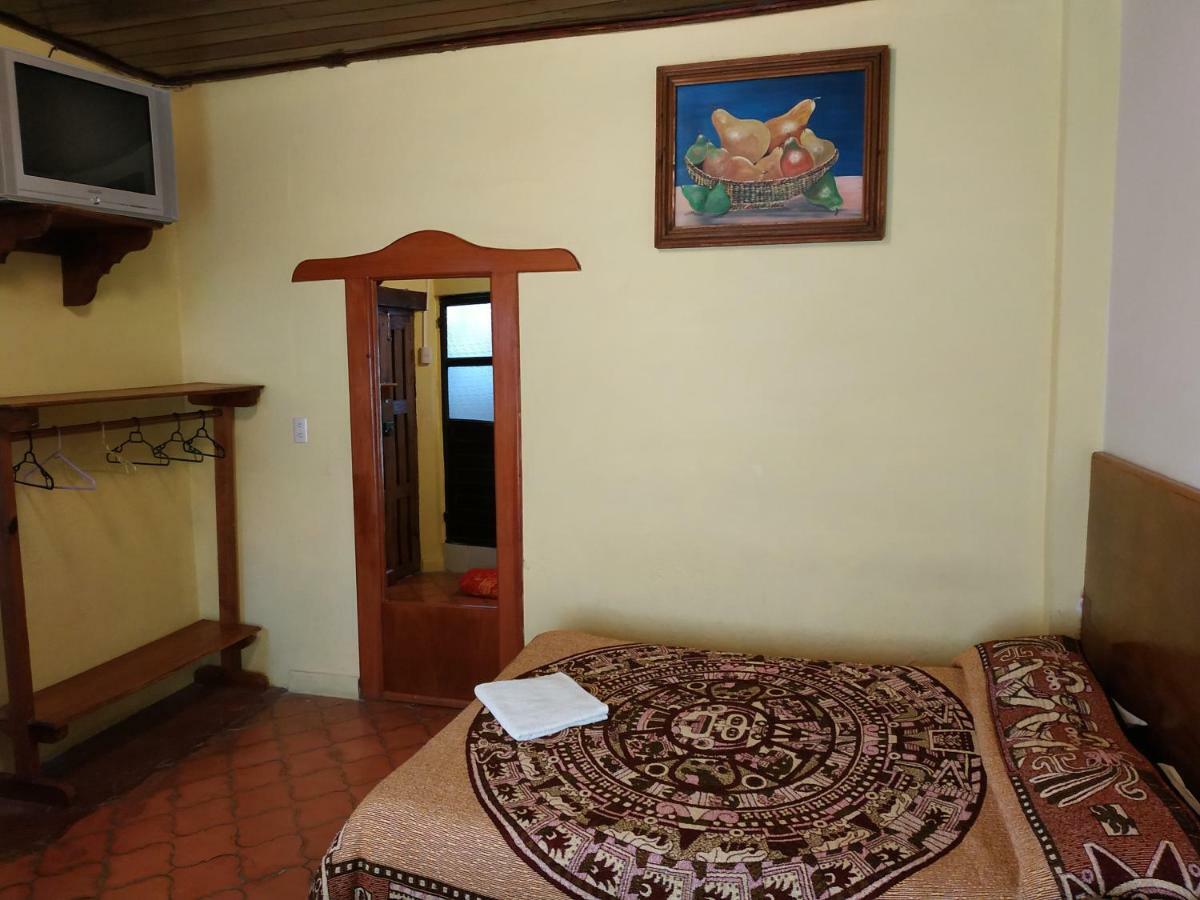 Hotel Alexandria San Cristóbal de Las Casas Dış mekan fotoğraf